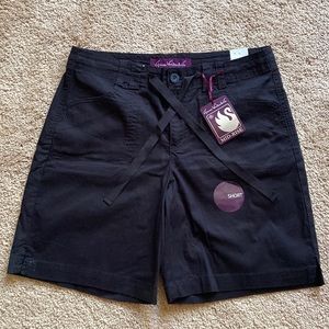Gloria Vanderbilt shorts
